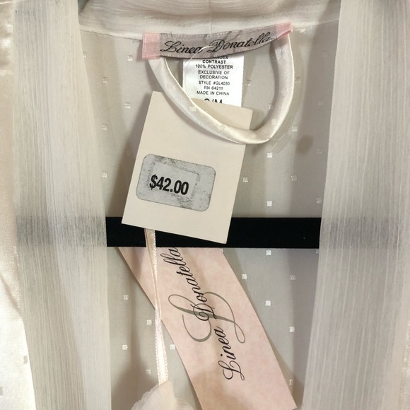 Bridal Robe - Picture 7 of 7